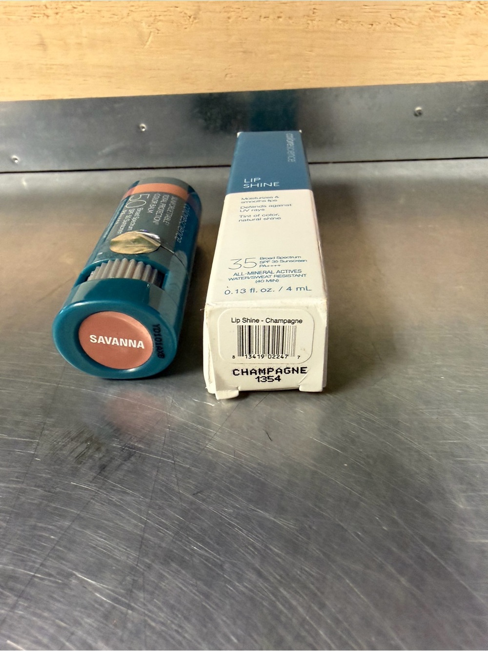 Colorescience 2-Pack Bundle - Picture 5 of 8